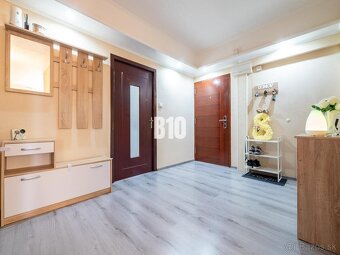 REZERVOVANÉ - Slnečný  3 izbový byt s balkónom - klíma + kot - 11