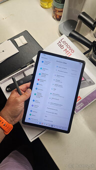 Tablet Lenovo Tab M11 s perom, LTE verzia na sim - 11