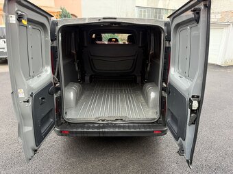 Renault Trafic - 11