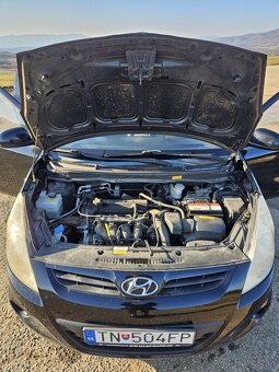 Hyundai i20 - 11