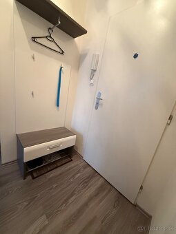 Ponúkam na prenájom 1.5 izbový byt - 11