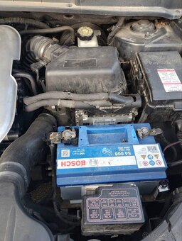 KIA Carens2.0 - 11