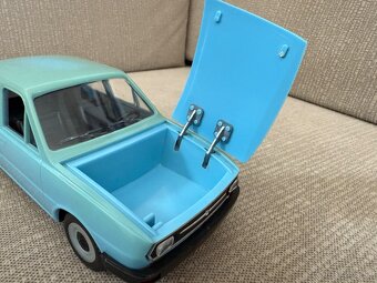 Škoda 1000, 120 L - 1:20, KDN - 11