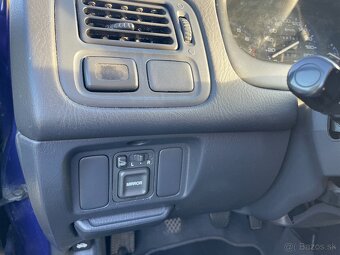 Honda Civic 6g 1.5i sedan 84 kW Facelift - 11