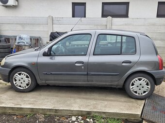 Renault Clio II, 1,6 benzin 66kw automat - 11