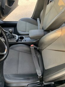 Opel Astra 1.4 Turbo ZNÍŽENÁ CENA - 11