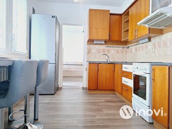 Exkluzívne zrekonštruovaný 3-izbový byt s loggiou - 11
