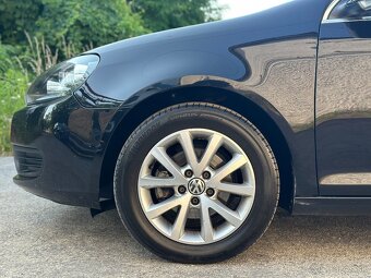 VOLKSWAGEN GOLF 1.6TDI 77KW/105PS 2011 KLÍMA VÝHREV SENZORY - 11
