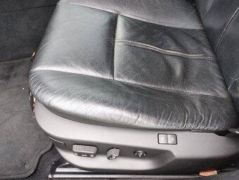 BMW 735i e38 - 11