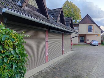 Na predaj penzión s reštauráciou a apartmánmi - 11
