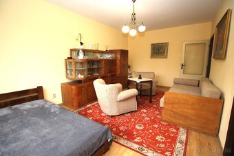 PRENÁJOM zariadený 2 IZB byt 66 m² V. Okr. Partizánske - 11