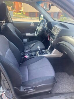 Subaru Forester 2.00benzín+plyn-110kw. - 11