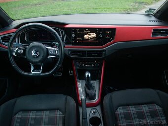 Volkswagen Polo GTI 2.0 TSI DSG - 11