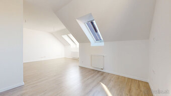 2-izbový byt s loggiou a balkónom v projekte Polianky – Zava - 11