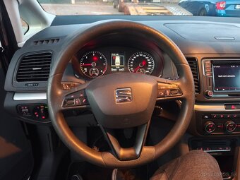 Seat Alhambra 2,0 TDi rok 2017 - 11