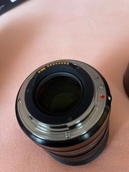 Canon eos R - 11