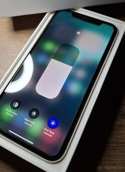 IPhone 11 White 64GB-NOVÝ DISPLEJ-BAT. 100%-TOP - 11