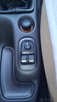 Peugot 206 - 11