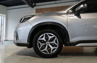 Subaru Forester 2.0i-S e-Boxer MHEV Style Lineartronic - 11