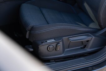 VW Passat Variant GTE TSI Hybrid - 360kamery,Ambient - 11