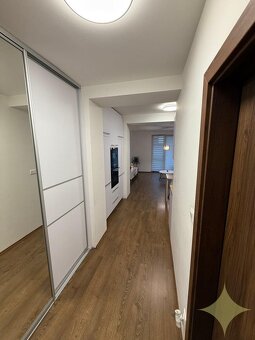REZERVOVANÉ - PREDAJ, pekný, zariadený 1 izbový byt s balkón - 11