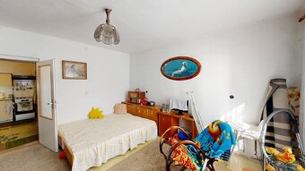 Chalupa alebo rd Malý Jatov 2345m2 - 11