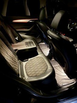 Predam BMW X1 sDrive 18d XLine Lux - 11