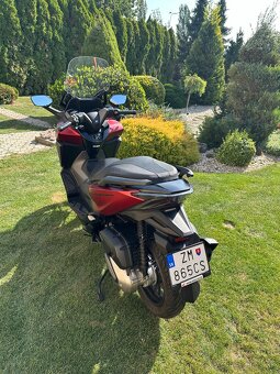 Honda Forza 125 - 11