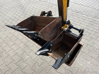 Minibager minirypadlo JCB 8016 CTS Cat Bobcat Volvo Kubota - 11