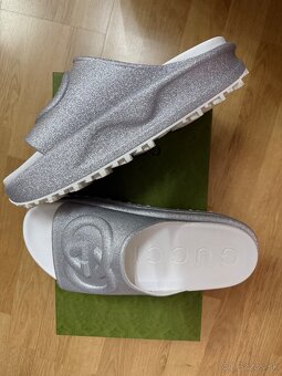Gucci šlapky - 11