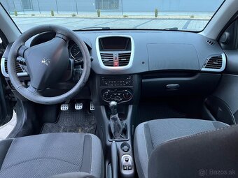 Peugeot 206+ rezervované - 11