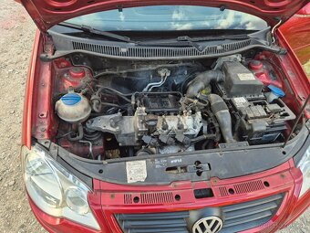 Predam volkswagen polo 1.2 - 11