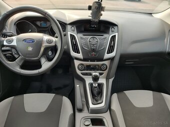 Ford Focus Kombi 1.6 TDCi - 11