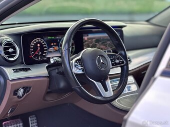 Mercedes E trieda T 300 de A/T Plug-in Hybrid 308PS 2020 TOP - 11