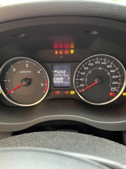 Predám Subaru XV 2.0D Exclusive - 11