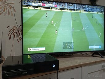 XBOX ONE 500GB HDD - 11