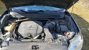 Outlander 2,2. 115kw automat. - 11