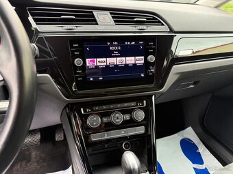 ► VW TOURAN 2,0 TDI - 140 kW, APPLECAR, PARK. SENZORY ◄ - 11