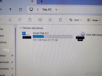 Herný notebook medion i5-6200u/Gtx950m 4Gb 8/128Gb - 11