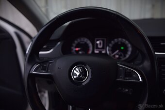 Škoda Octavia Combi SCOUT 2.0TDI DSG GARANCIA KM, NEBURANE - 11