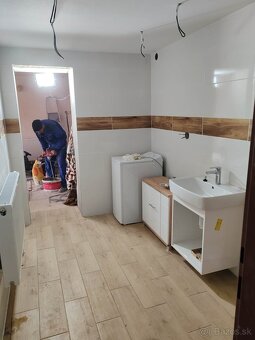 Murár hľadá zákazky - 11