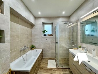 Predaj 4 izb. RD, novostavba, 7á pozemok, Malý Lapáš - 11