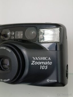 Yashica Clearlook - 11