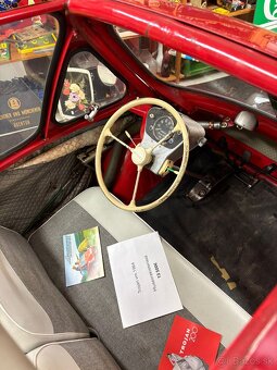 Heinkel Trojan 200 - 11