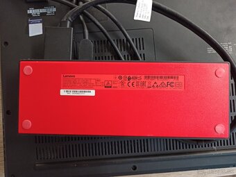 Lenovo ThinkPad P15 Gen1 - 11