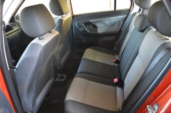 ŠKODA FABIA COMBI 1,2HTP 44kW 12/2009 Slovenské - 11