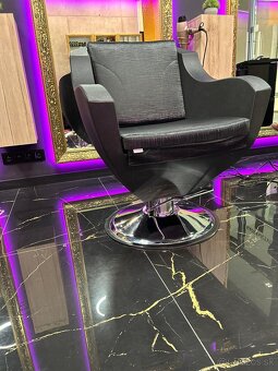 Masivne kadernicke kreslo - 11