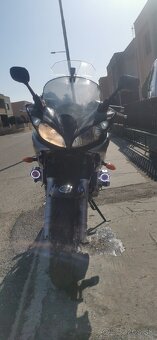 Yamaha Fazer 600 FZ6 - 11