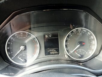 Škoda Octavia 2 combi 1.6 TDI,77kw,r.v.,06/2010, - 11