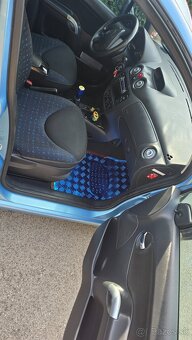 Citroën C3 1.1i benzín - 11